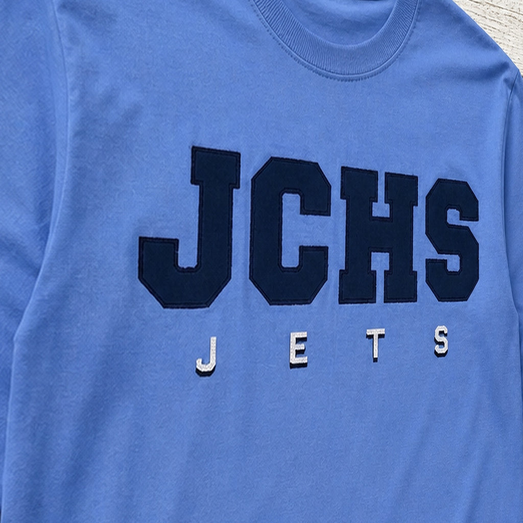 team lettering back name long sleeve embroidery close-up